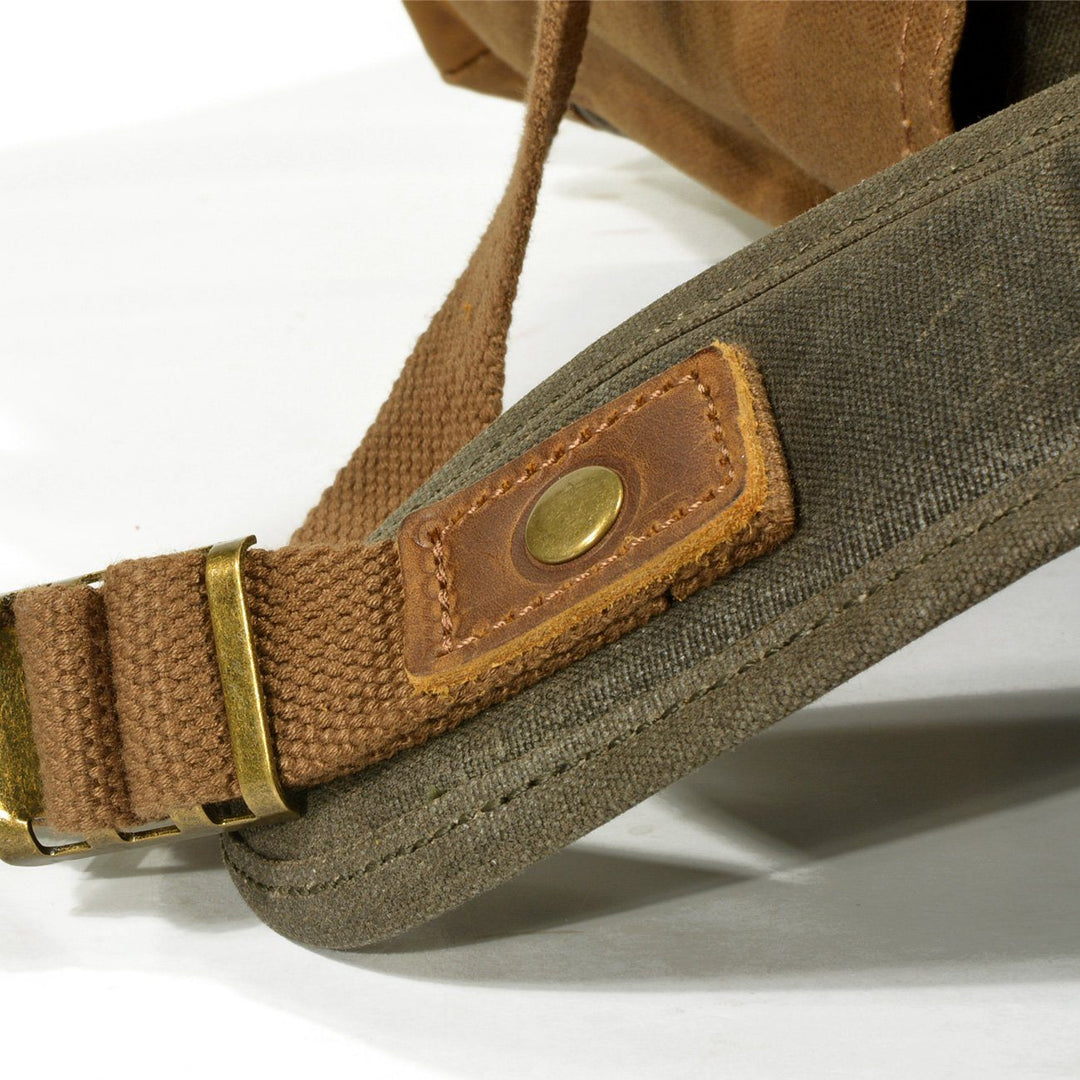 Eryndor | Zweifarbiger Rucksack aus gewachstem Canvas und Leder