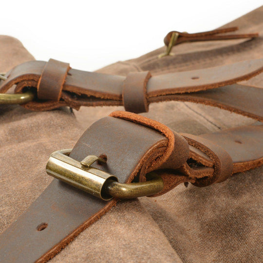 Lennox | Robuster Rolltop-Rucksack aus Canvas und Leder