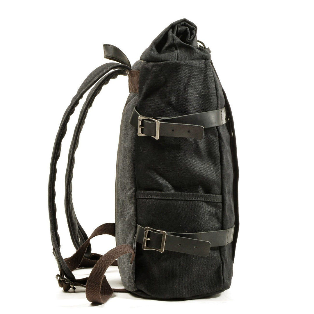 Vetra | Minimalistischer Rolltop-Rucksack aus gewachstem Canvas
