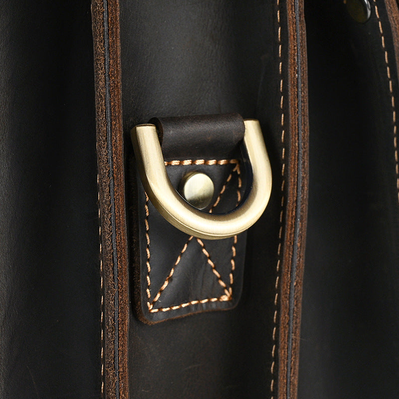 Eris | Vintage-Leder-Rucksack mit abnehmbaren Trägern