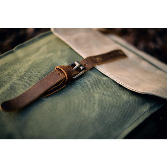 Arvik | Vintage Rolltop-Rucksack aus gewachstem Canvas