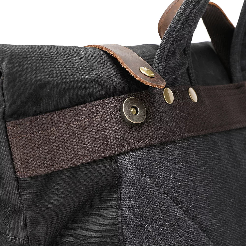 Lennox | Robuster Rolltop-Rucksack aus Canvas und Leder