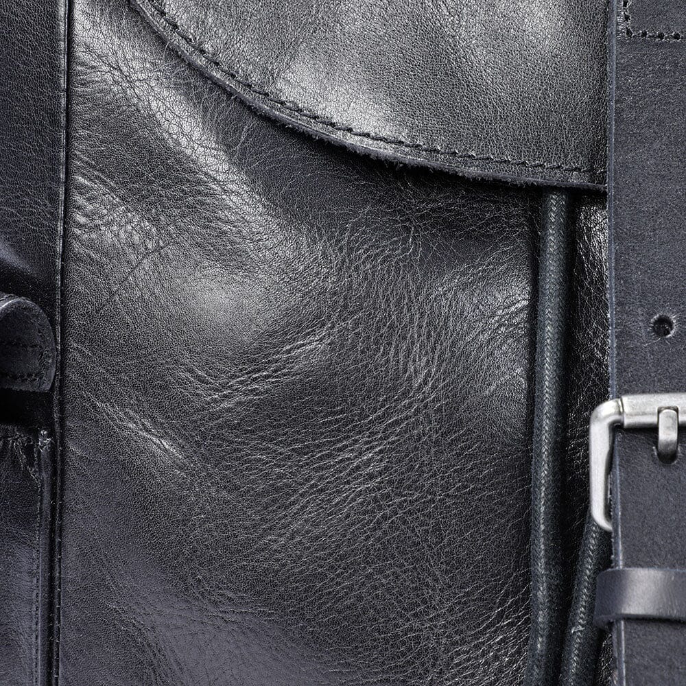 Cael | Schwarzer Lederrucksack mit Kordelzug