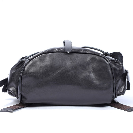 Cael | Schwarzer Lederrucksack mit Kordelzug