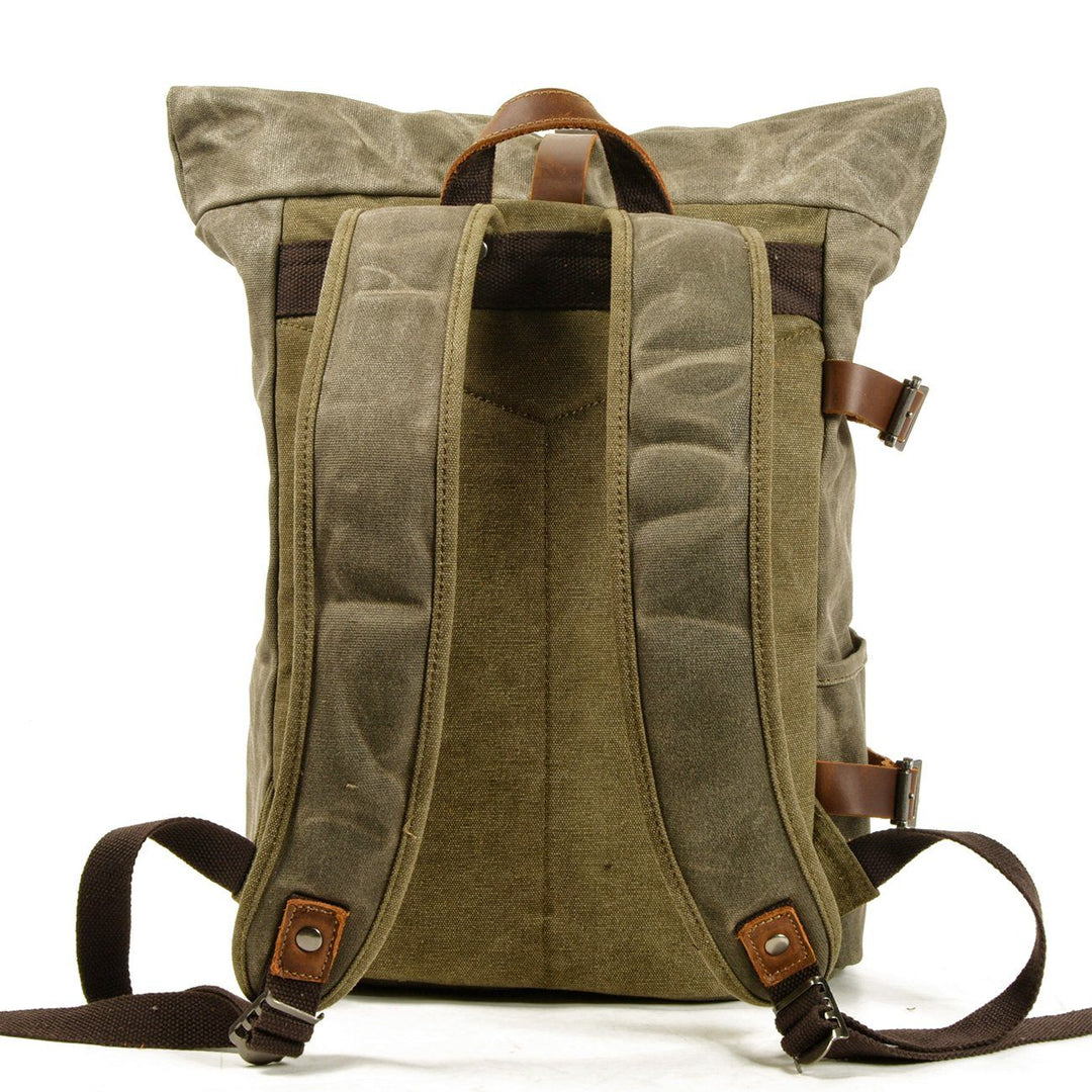 Vetra | Minimalistischer Rolltop-Rucksack aus gewachstem Canvas