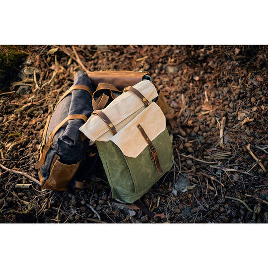 Arvik | Vintage Rolltop-Rucksack aus gewachstem Canvas